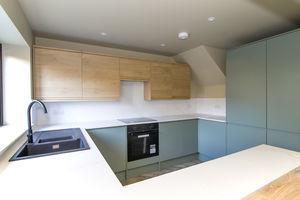 Photo 7- click for photo gallery